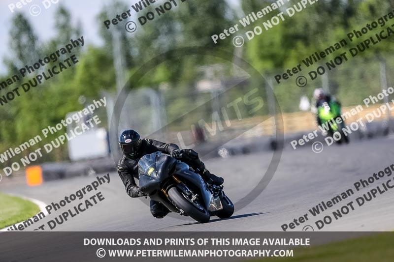 donington no limits trackday;donington park photographs;donington trackday photographs;no limits trackdays;peter wileman photography;trackday digital images;trackday photos